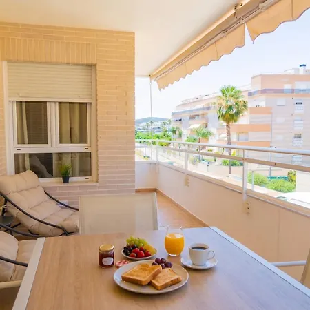 Homestay 2 Bd Pool Padel Denia