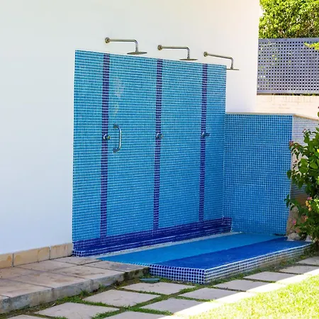2 Bd Pool Padel Homestay Denia