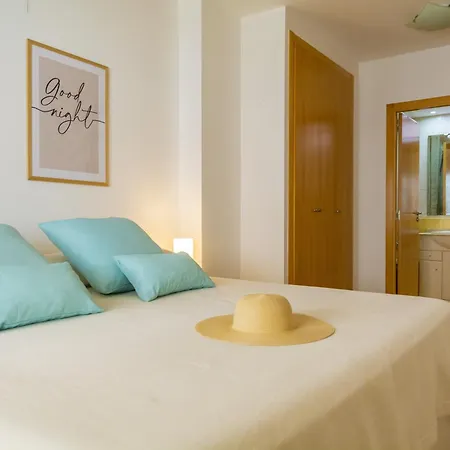 2 Bd Pool Padel Homestay *
